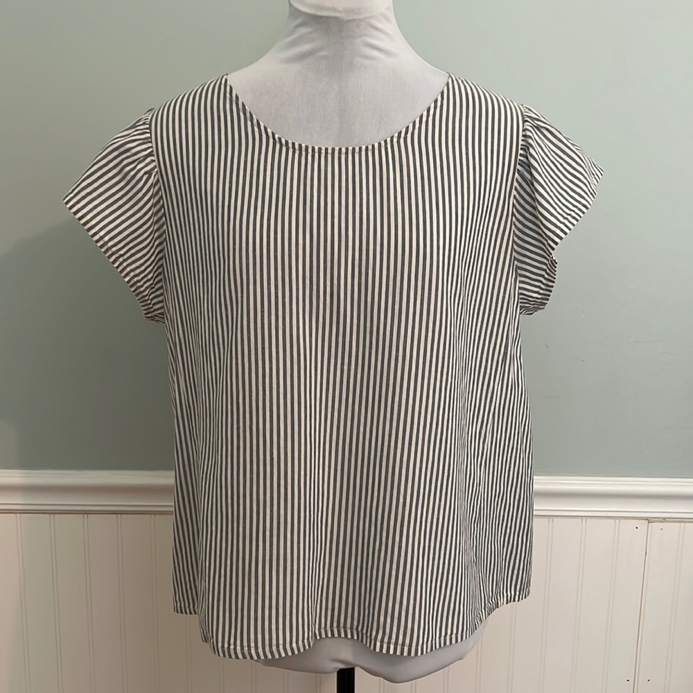 bobeau |  Striped Flutter Sleeve Top